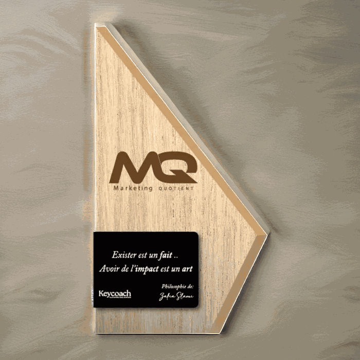 Trophée MQ remis au marketeur élu.